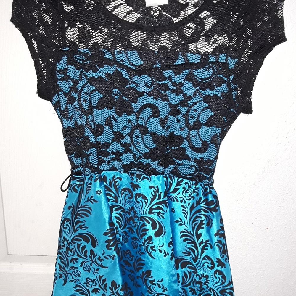 Dress for teens